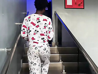 versus ass
